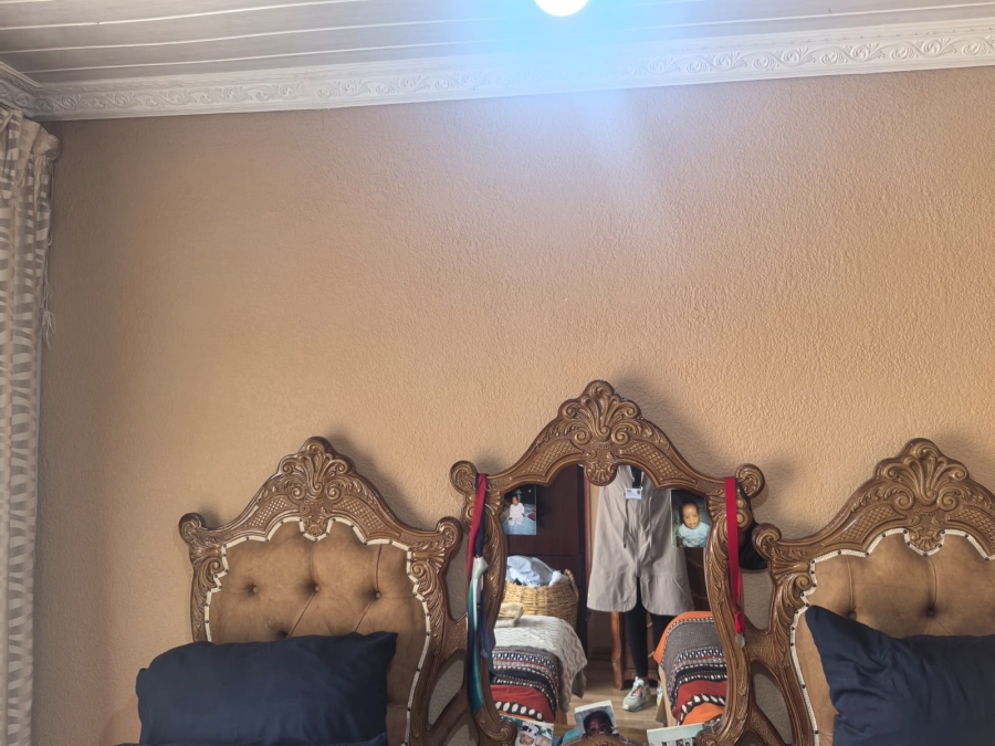 4 Bedroom Property for Sale in Witpoortjie Gauteng