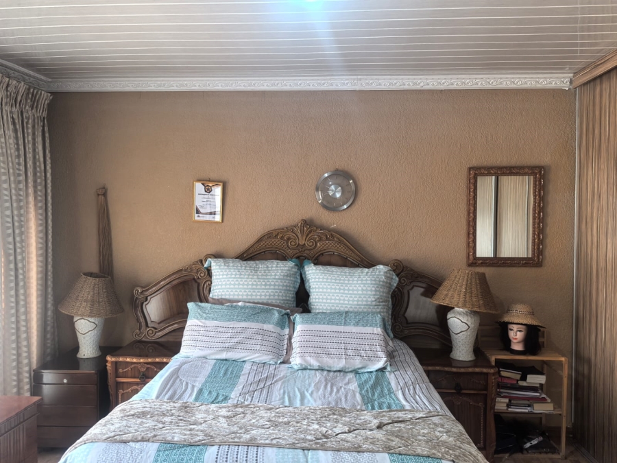 4 Bedroom Property for Sale in Witpoortjie Gauteng