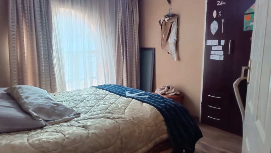 4 Bedroom Property for Sale in Witpoortjie Gauteng