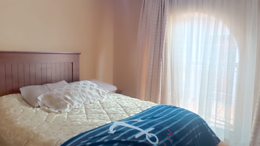 4 Bedroom Property for Sale in Witpoortjie Gauteng