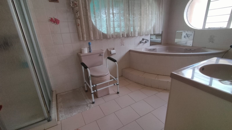 3 Bedroom Property for Sale in Randpoort Gauteng