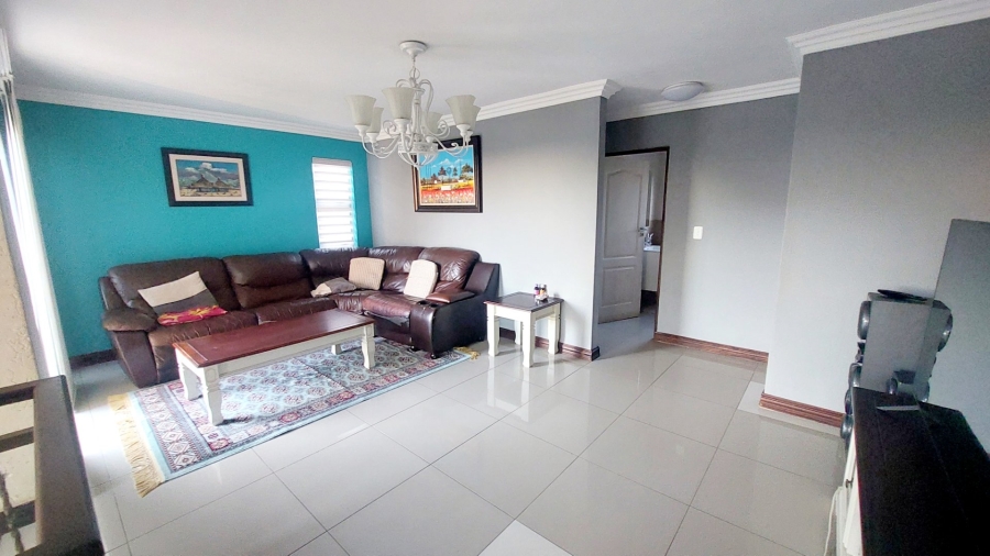 3 Bedroom Property for Sale in Wildtuinpark Gauteng