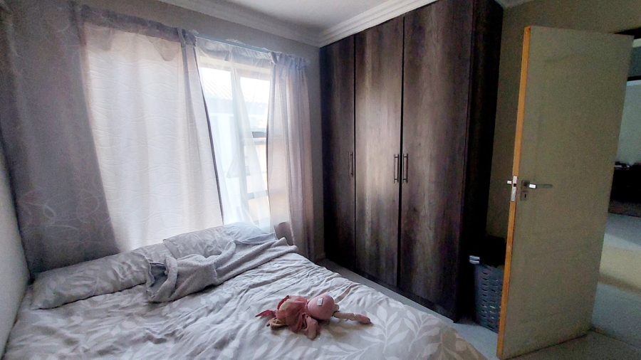 3 Bedroom Property for Sale in Wildtuinpark Gauteng