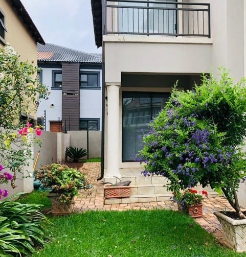 3 Bedroom Property for Sale in Wildtuinpark Gauteng