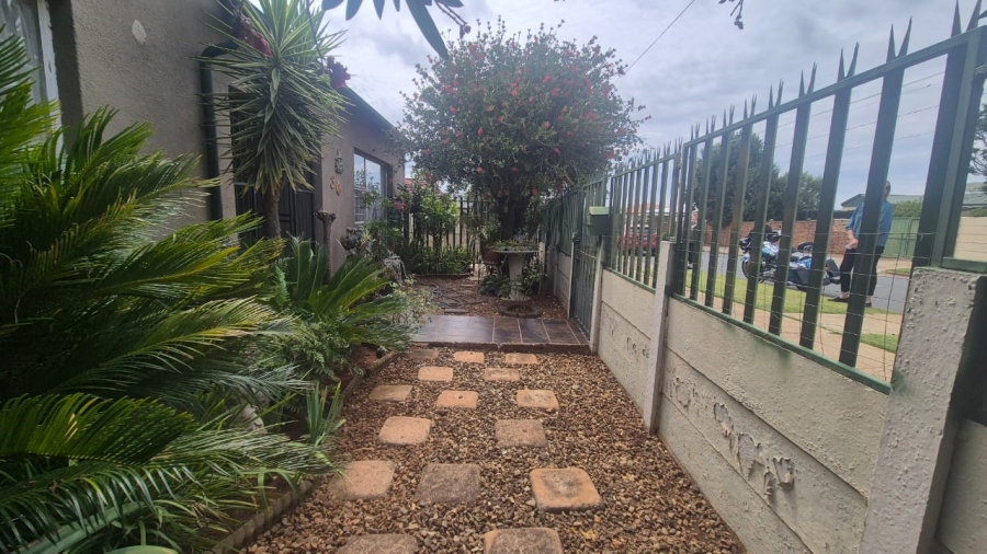 3 Bedroom Property for Sale in Krugersdorp West Gauteng