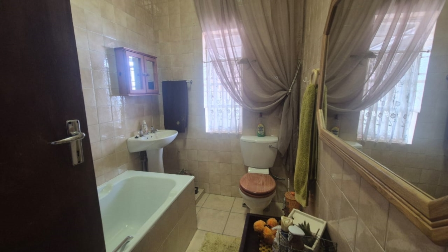 3 Bedroom Property for Sale in Krugersdorp West Gauteng