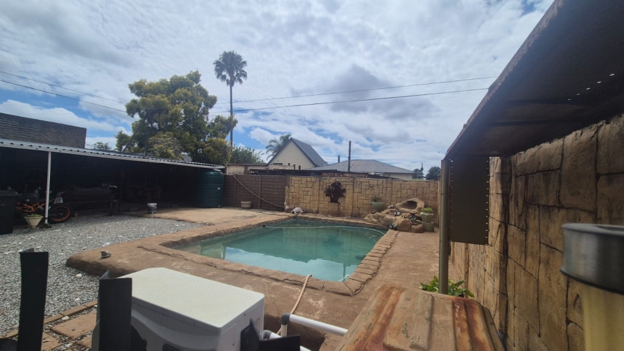 3 Bedroom Property for Sale in Krugersdorp North Gauteng
