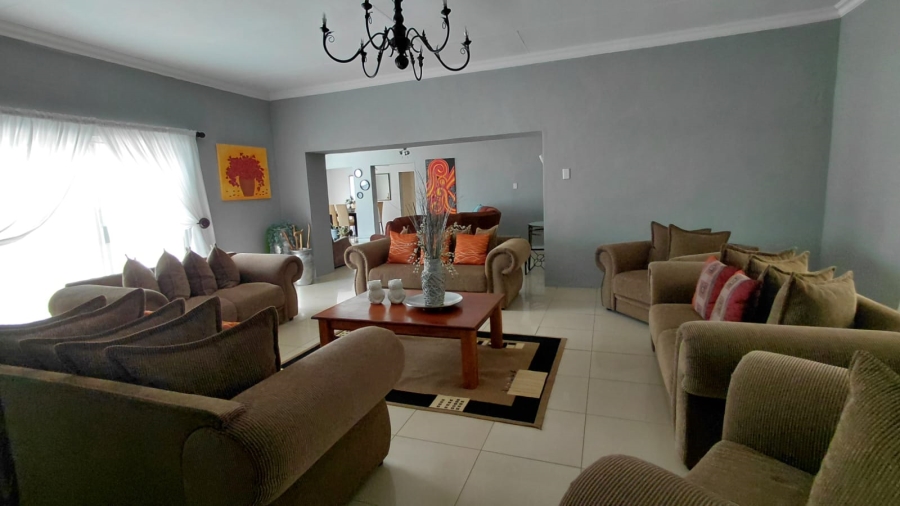 3 Bedroom Property for Sale in Tarlton Gauteng