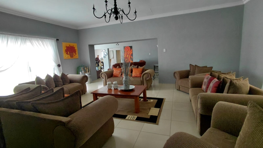 3 Bedroom Property for Sale in Tarlton Gauteng
