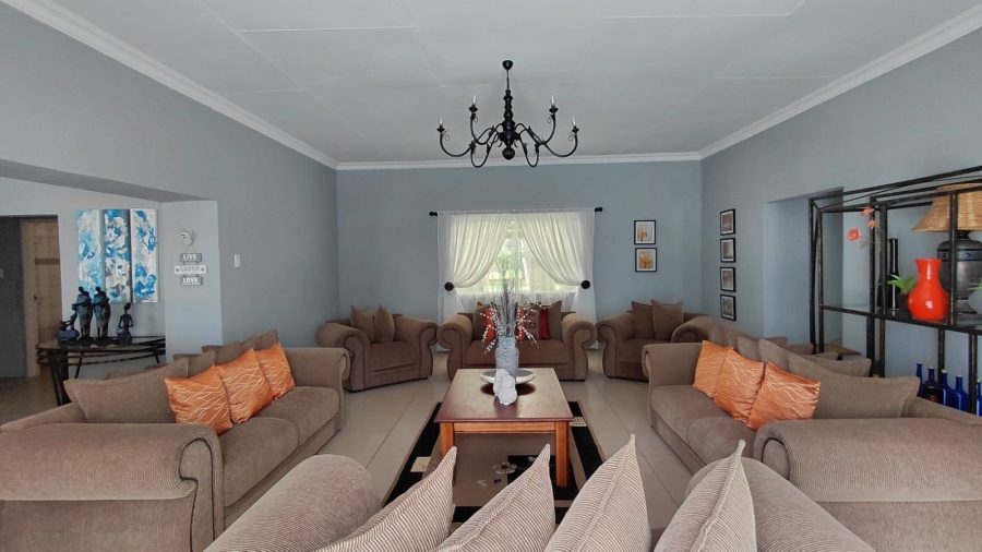 3 Bedroom Property for Sale in Tarlton Gauteng