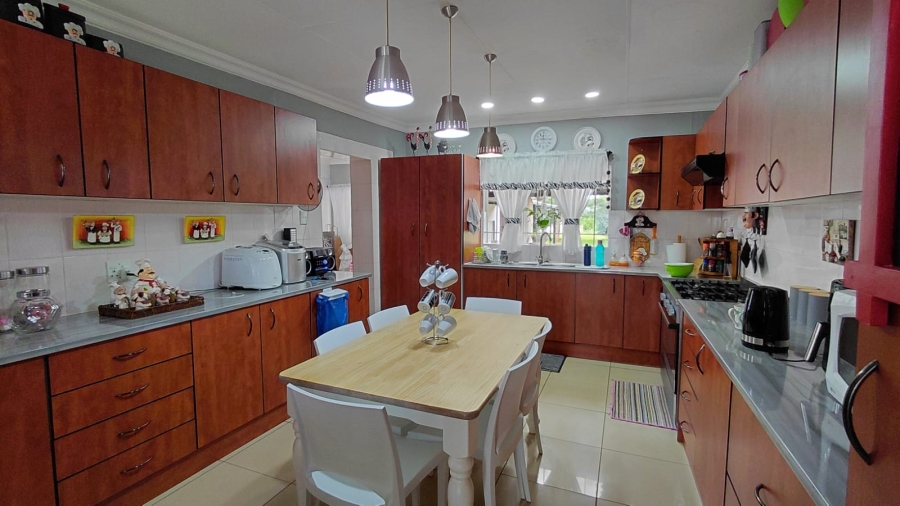 3 Bedroom Property for Sale in Tarlton Gauteng