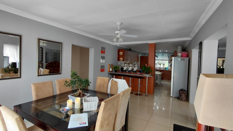 3 Bedroom Property for Sale in Tarlton Gauteng