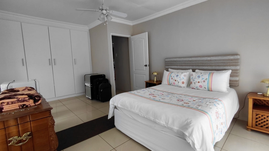 3 Bedroom Property for Sale in Tarlton Gauteng