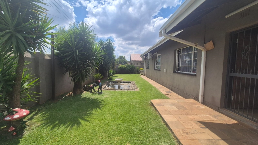 4 Bedroom Property for Sale in Randgate Gauteng