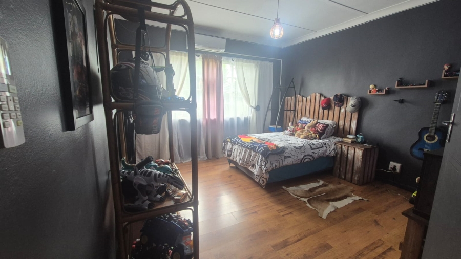 4 Bedroom Property for Sale in Randgate Gauteng