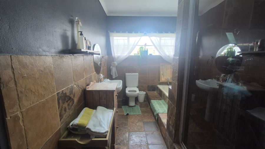 4 Bedroom Property for Sale in Randgate Gauteng
