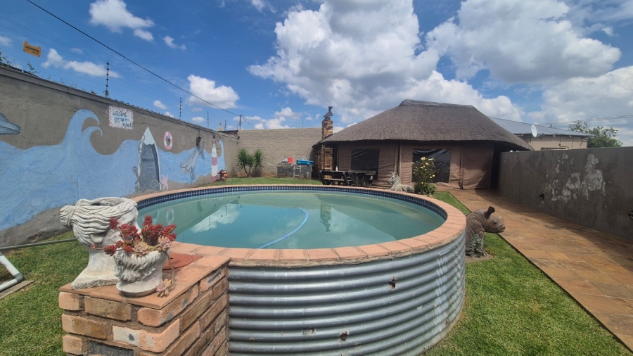 4 Bedroom Property for Sale in Randgate Gauteng