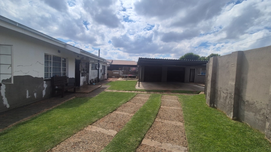 4 Bedroom Property for Sale in Randgate Gauteng
