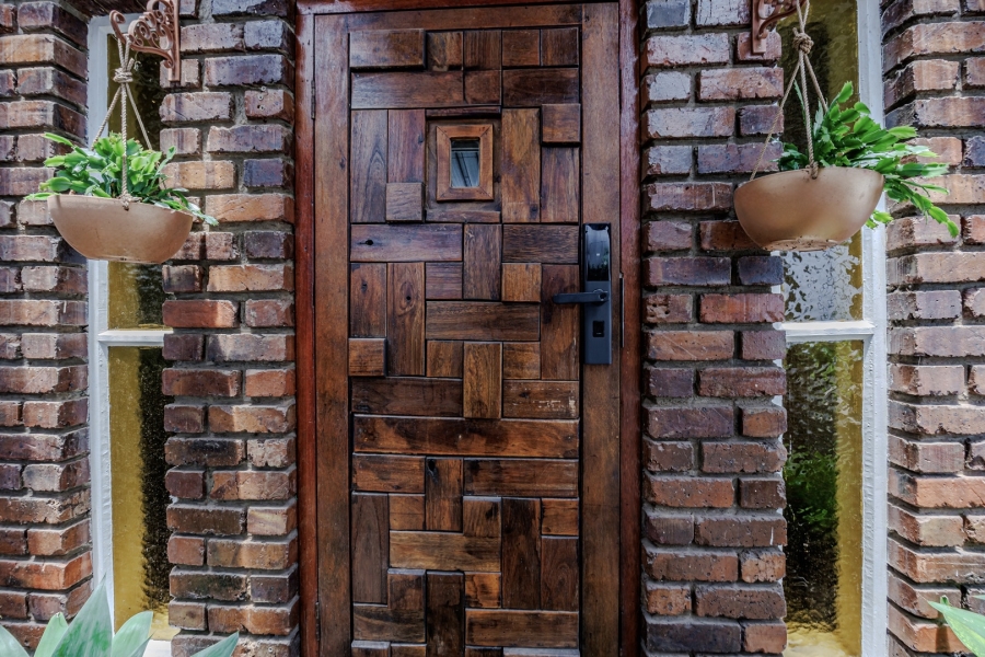 4 Bedroom Property for Sale in Wilro Park Gauteng