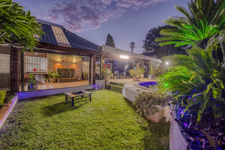 4 Bedroom Property for Sale in Wilro Park Gauteng