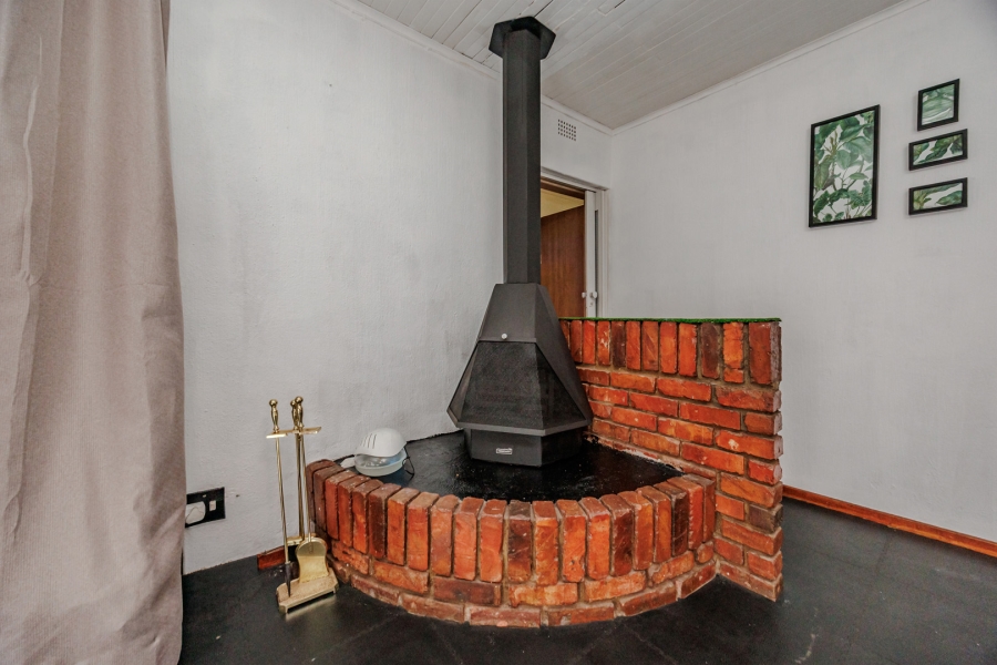 4 Bedroom Property for Sale in Wilro Park Gauteng