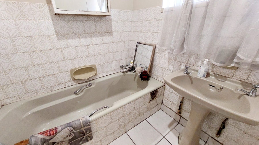 3 Bedroom Property for Sale in Homelake Gauteng