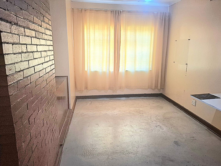 3 Bedroom Property for Sale in Hillshaven Gauteng