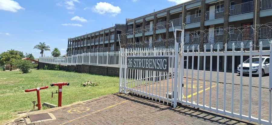 3 Bedroom Property for Sale in Rant En Dal Gauteng