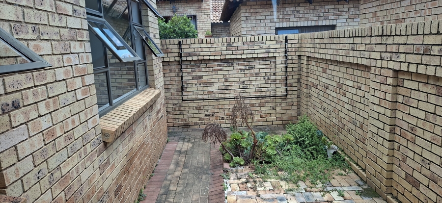 2 Bedroom Property for Sale in Chancliff Ridge Gauteng