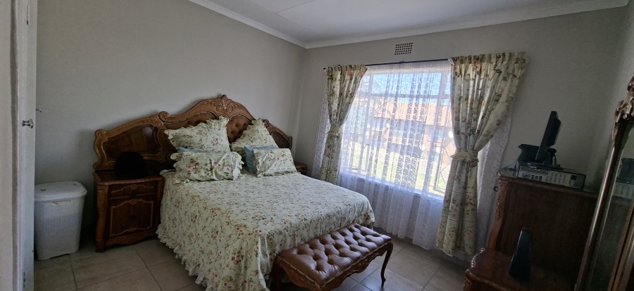 2 Bedroom Property for Sale in Wentworth Park Gauteng