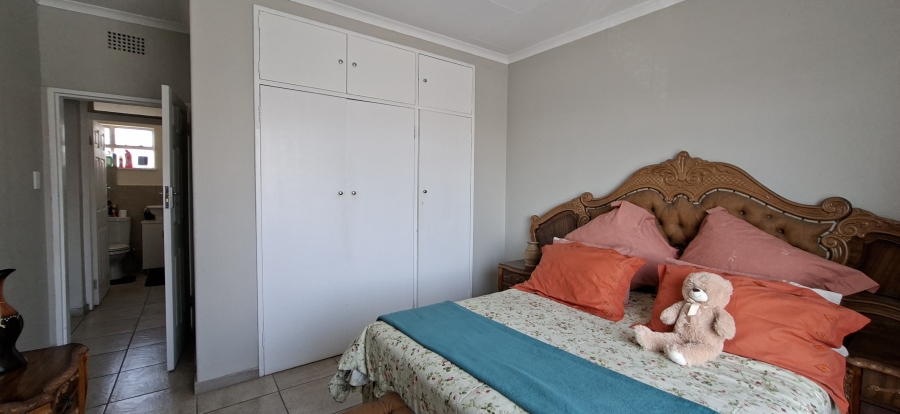 2 Bedroom Property for Sale in Wentworth Park Gauteng