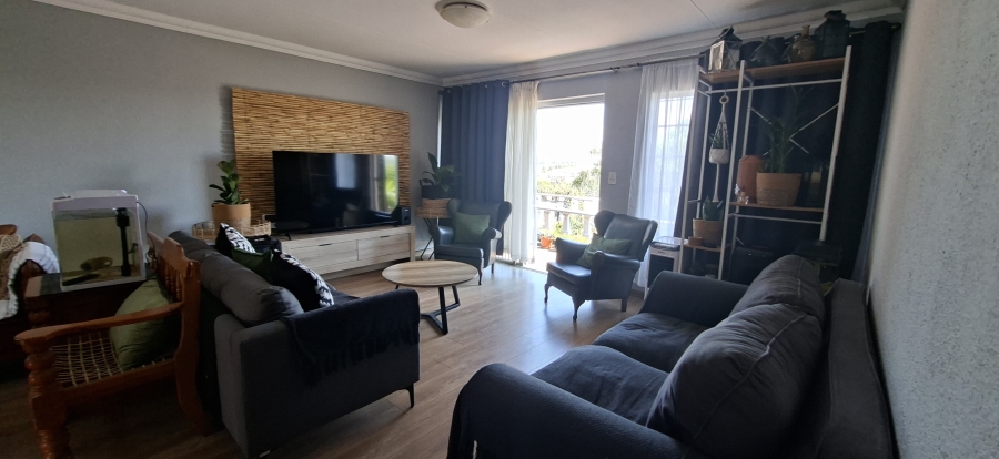 3 Bedroom Property for Sale in Noordheuwel Gauteng