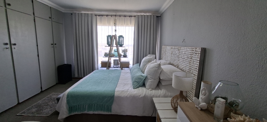 3 Bedroom Property for Sale in Noordheuwel Gauteng