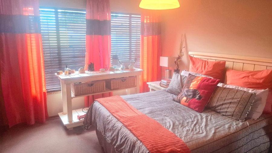 4 Bedroom Property for Sale in Westonaria Gauteng