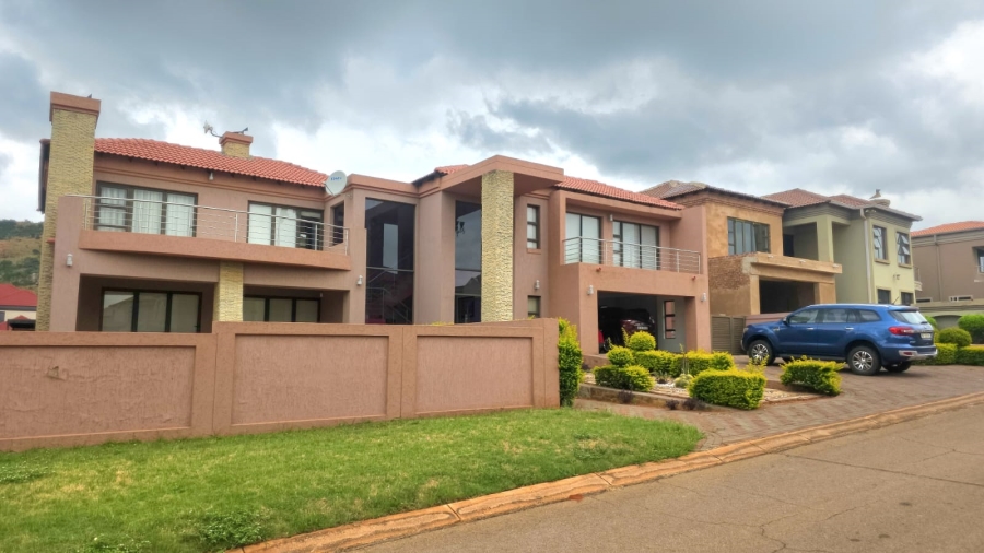 6 Bedroom Property for Sale in Amandasig Gauteng