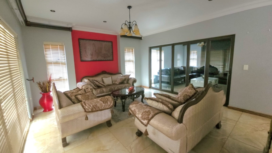 6 Bedroom Property for Sale in Amandasig Gauteng