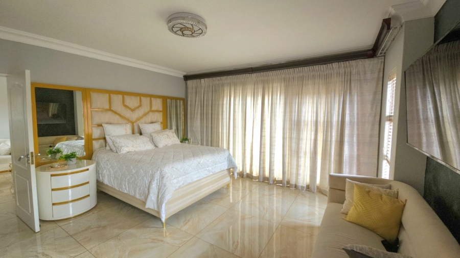 6 Bedroom Property for Sale in Amandasig Gauteng