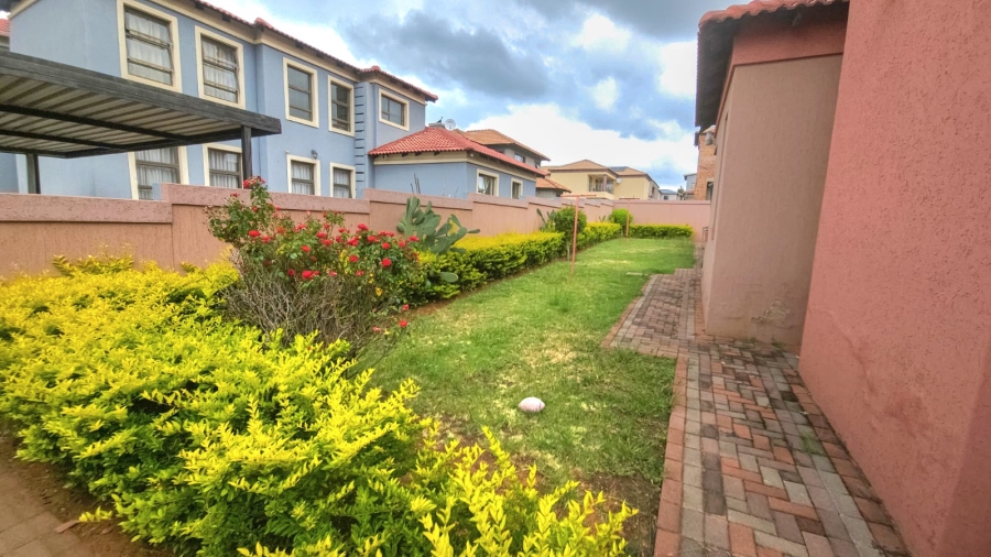 6 Bedroom Property for Sale in Amandasig Gauteng