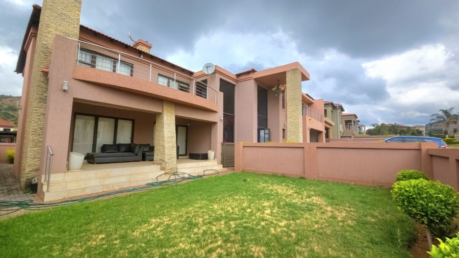 To Let 6 Bedroom Property for Rent in Amandasig Gauteng