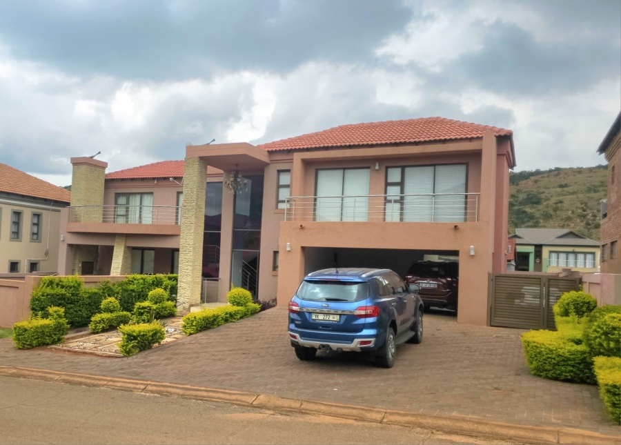 To Let 6 Bedroom Property for Rent in Amandasig Gauteng