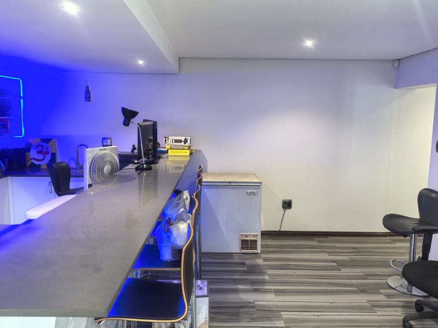 7 Bedroom Property for Sale in Horison Gauteng