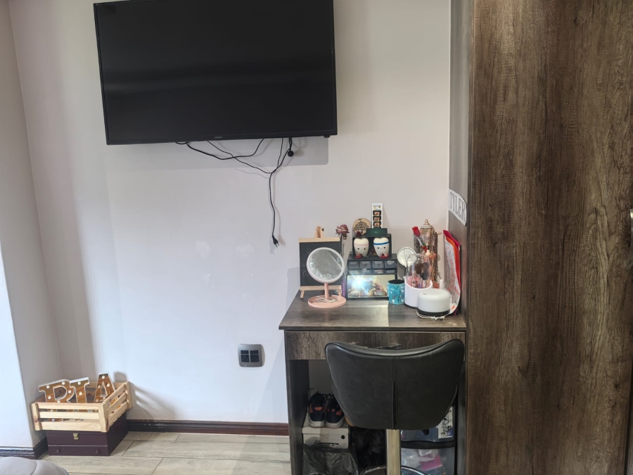 7 Bedroom Property for Sale in Horison Gauteng