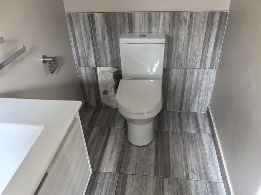 7 Bedroom Property for Sale in Horison Gauteng