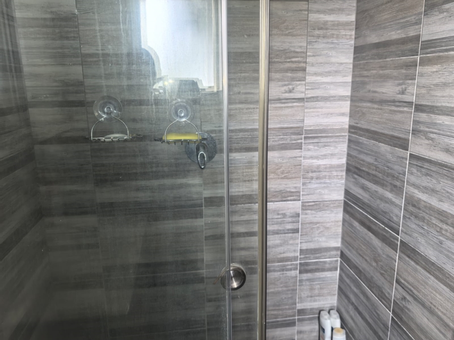 7 Bedroom Property for Sale in Horison Gauteng