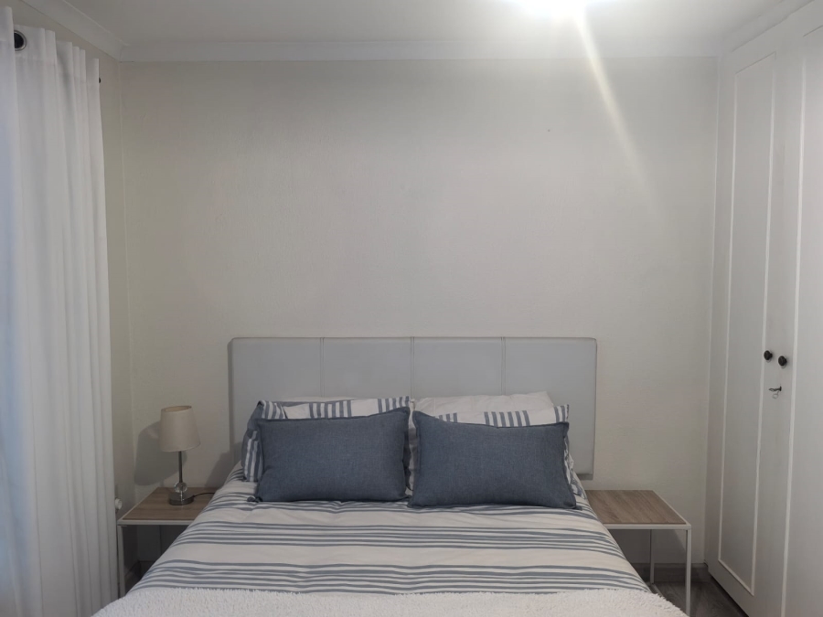 4 Bedroom Property for Sale in Helderkruin Gauteng