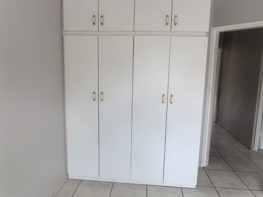 3 Bedroom Property for Sale in Roodekrans A H Gauteng