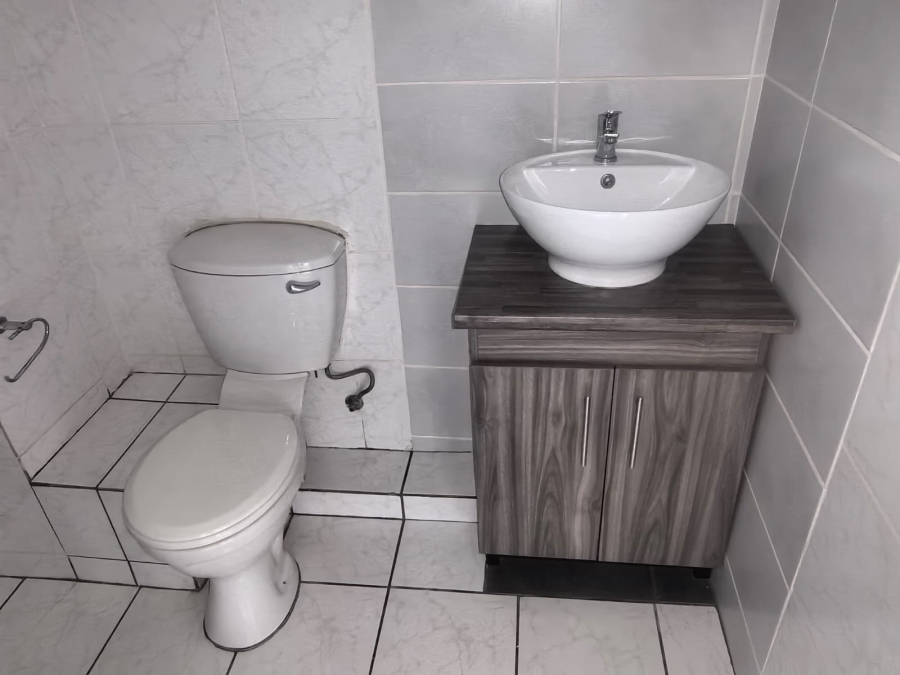 3 Bedroom Property for Sale in Roodekrans A H Gauteng