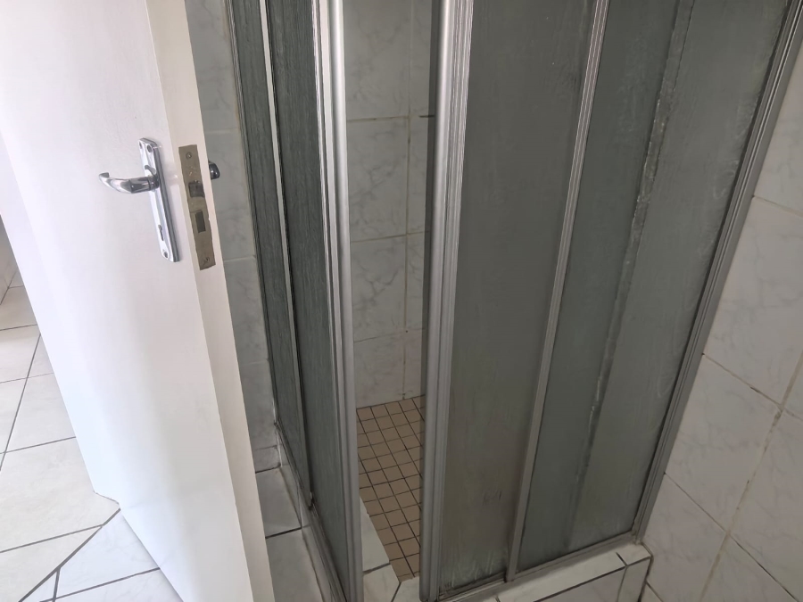 3 Bedroom Property for Sale in Roodekrans A H Gauteng