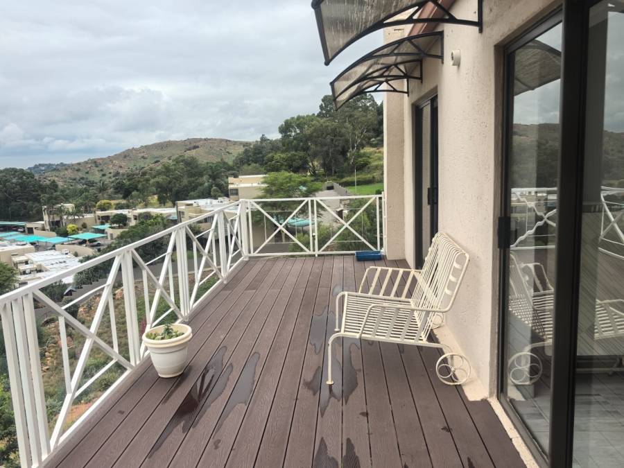 2 Bedroom Property for Sale in Helderkruin Gauteng