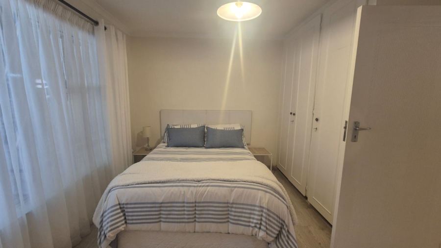 4 Bedroom Property for Sale in Helderkruin Gauteng